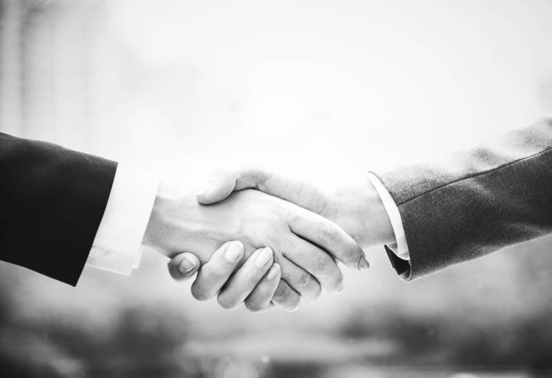 DXC and ServiceNow partner to transform insurance workflows with AI